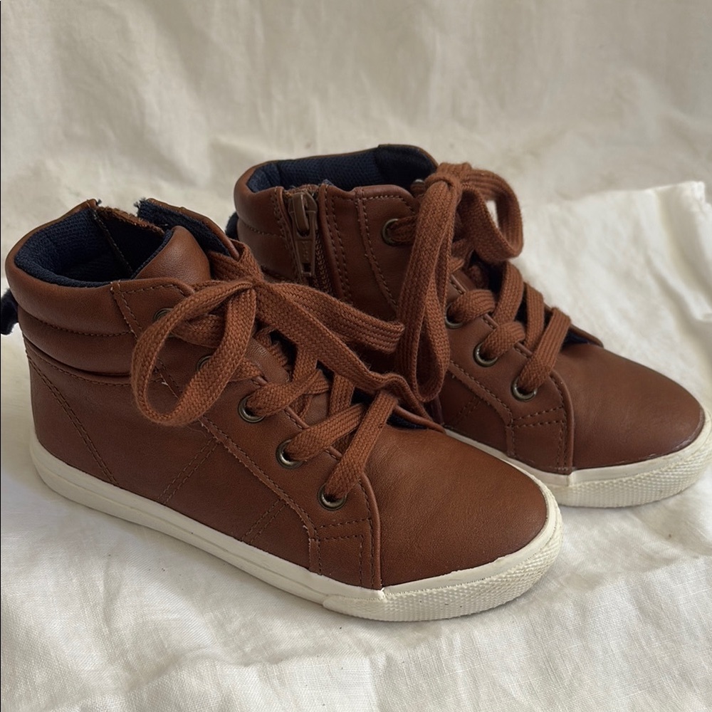 Cat & Jack Boys Brown Sneaker Boots